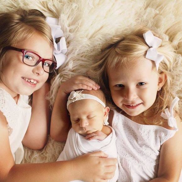 Meet your Posher, Erin - Picture 1 of 1